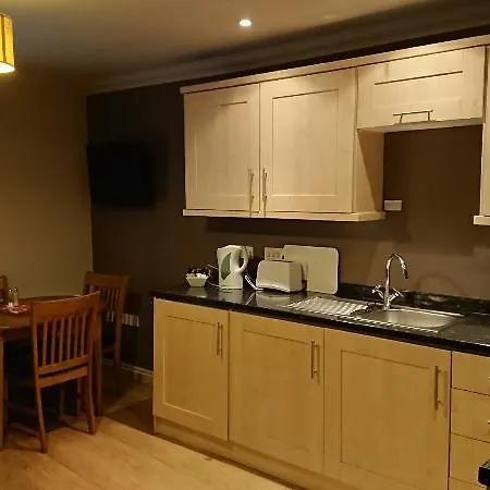 Victoria Cloisters Apartment