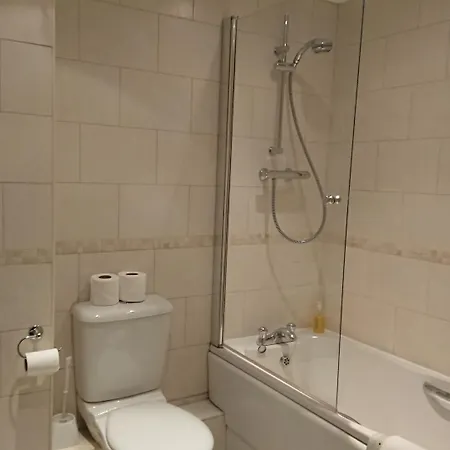 Victoria Cloisters Apartment *