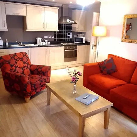 Victoria Cloisters Apartment